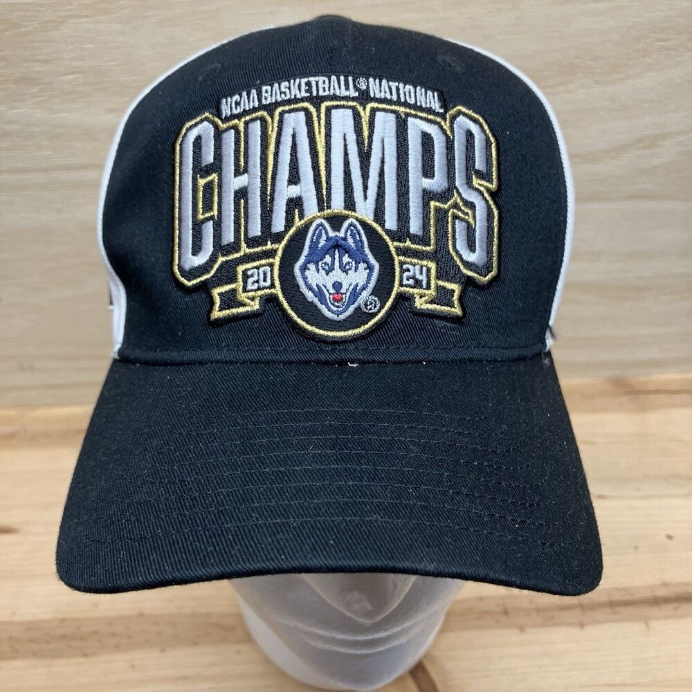 UConn Huskies Hat Cap Nike Team Official 2024 NCAA National Champions Final Four